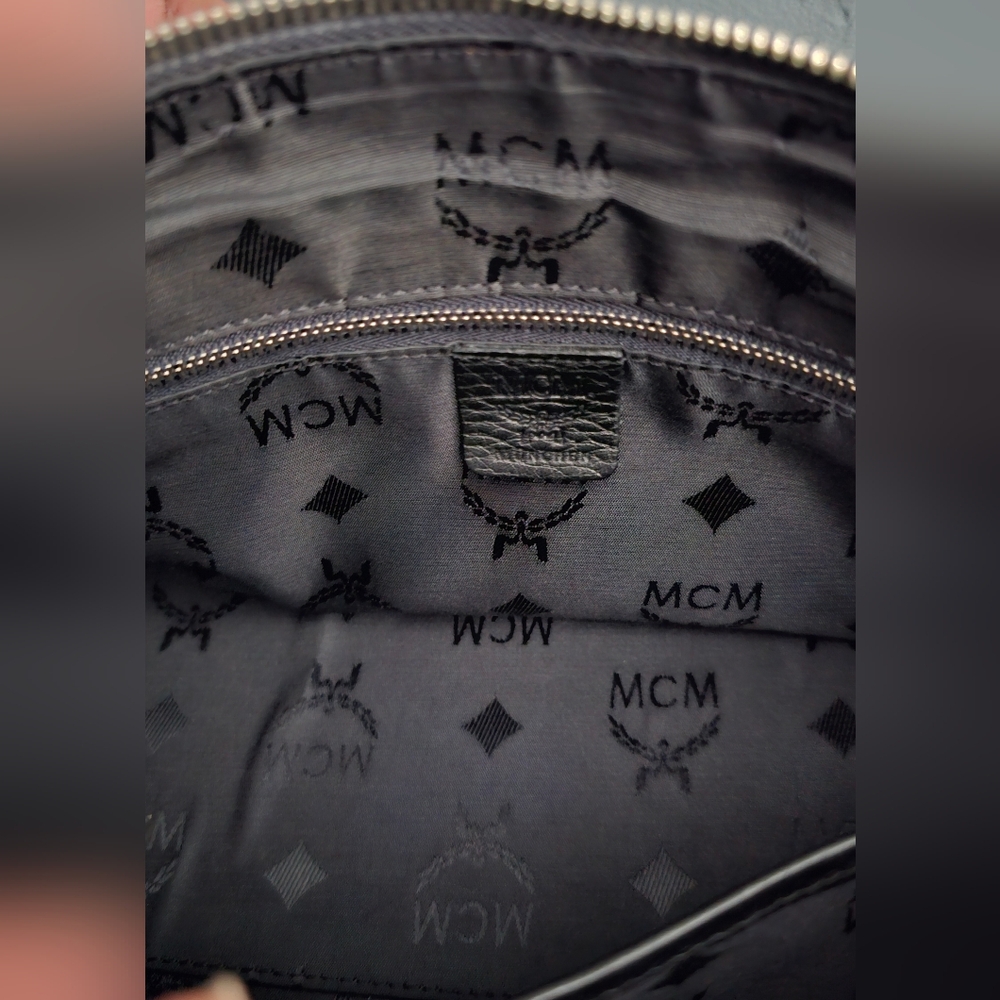 MCM Hand Bag - Picture 9 of 10